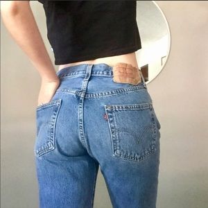 Vintage Levi’s 501 button fly high rise jeans